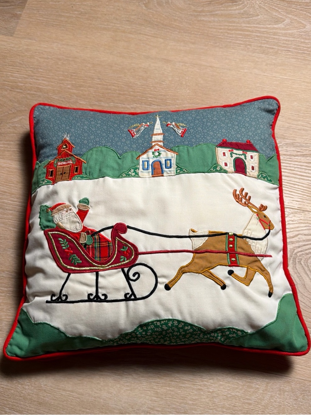 Vintage House Of Hatten Christmas Santa Appliqué Throw Pillow Sleigh Reindeer 90